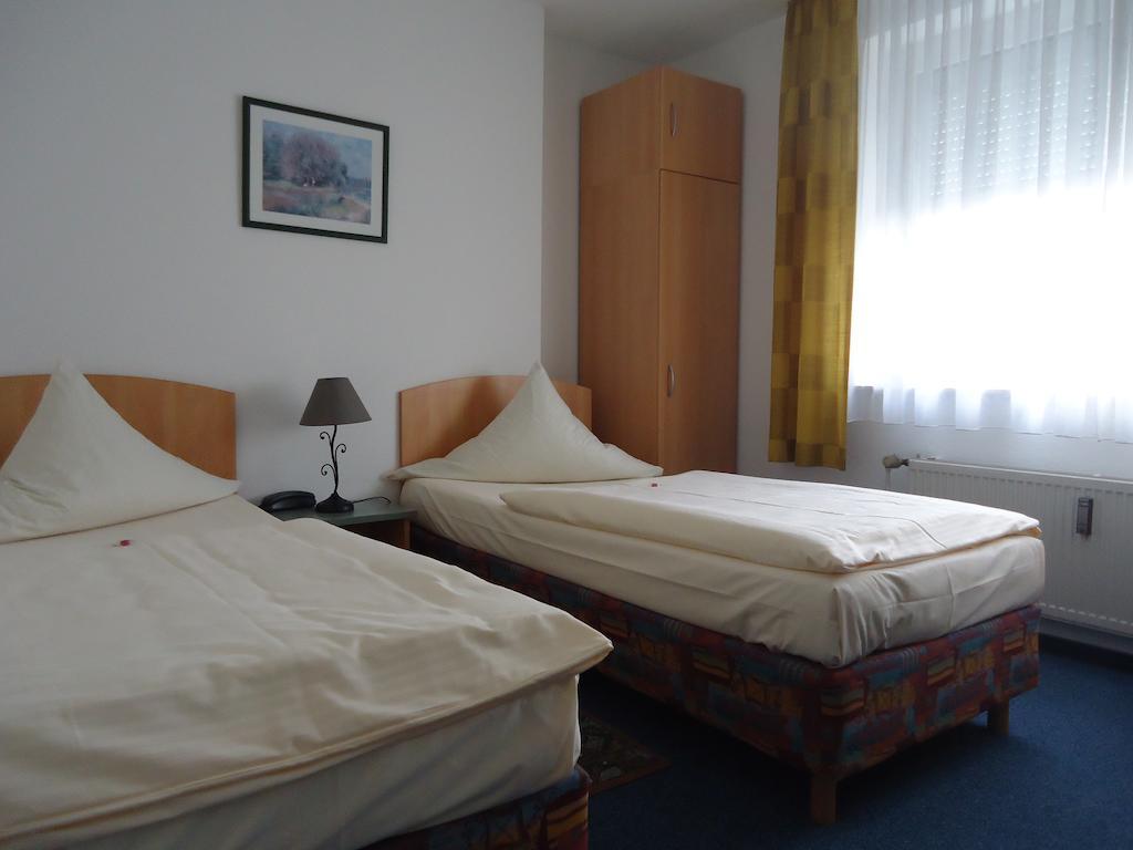 Hotel Central Oberursel Cameră foto